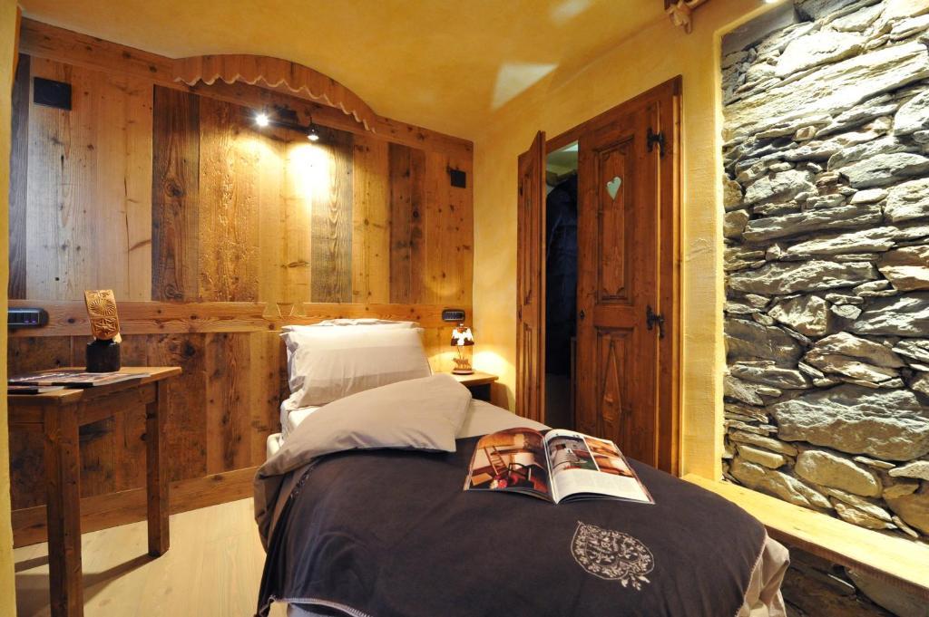 Affittacamere Petit Coeur Champoluc Habitación foto