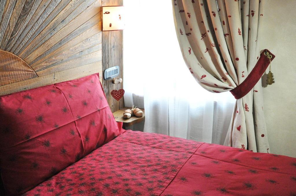 Affittacamere Petit Coeur Champoluc Habitación foto